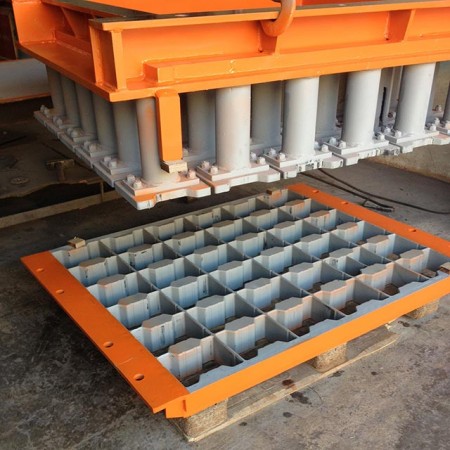 قوالب البلوك وقوالب رصف الحجر