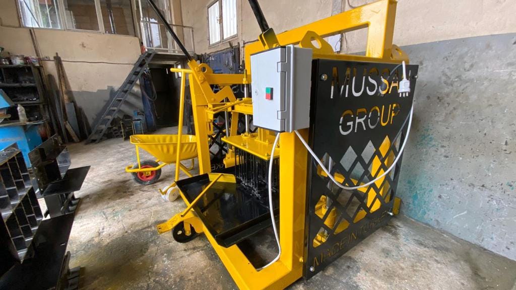 მობილური ბლოკის დანადგარი