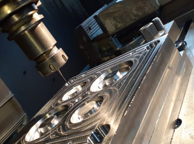 Plastic Injection Mould Construction